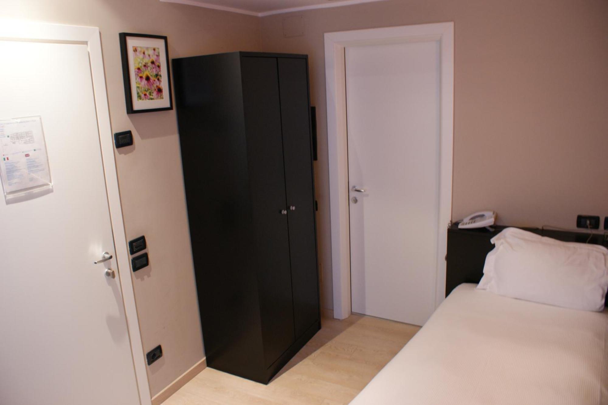 Hotel Aniene Roma Ngoại thất bức ảnh